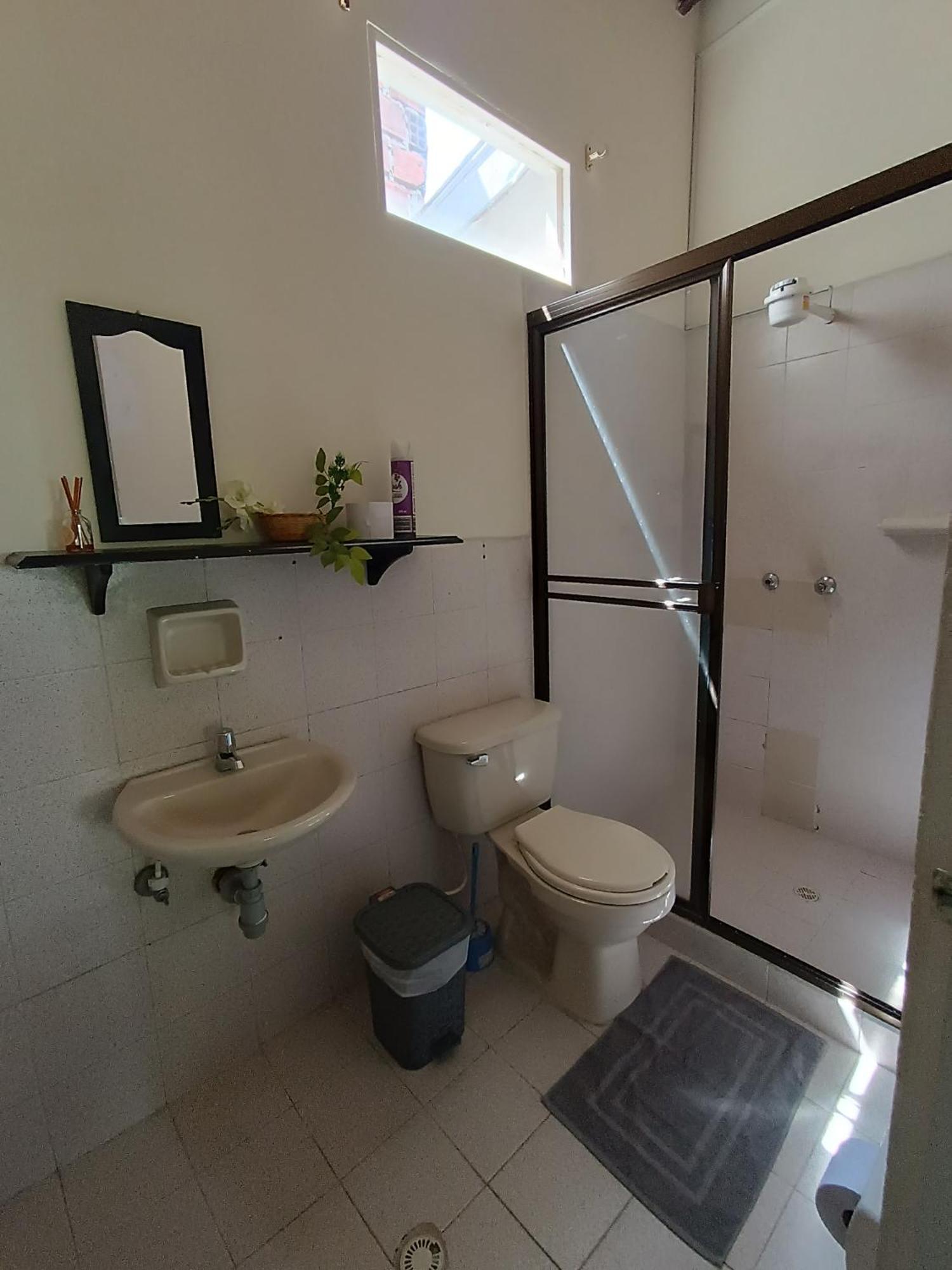 Pa Pasiar Hostal Medellín Pokoj fotografie